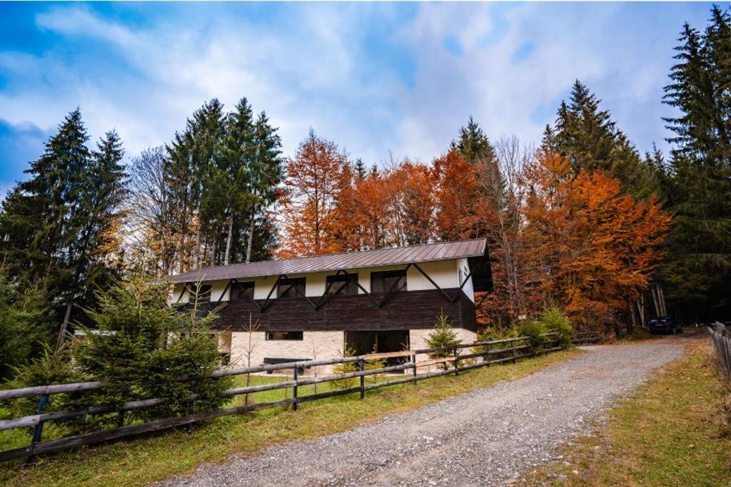 Cabana Haiducului Doftana Teşila Exterior foto